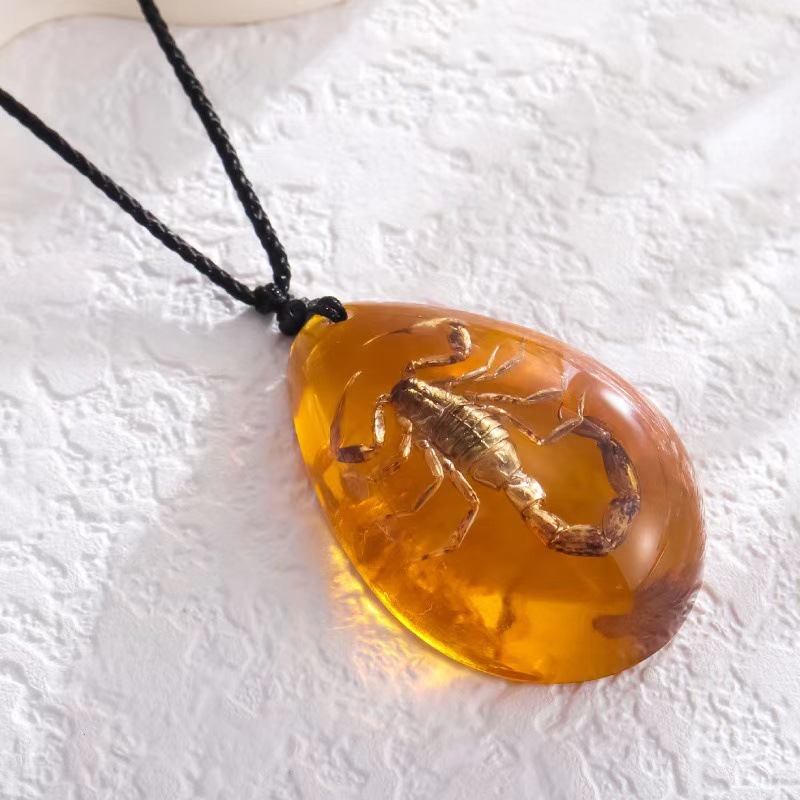 Resin Art Necklace - Ретро-ожерелье с подвеской из янтаря, модное