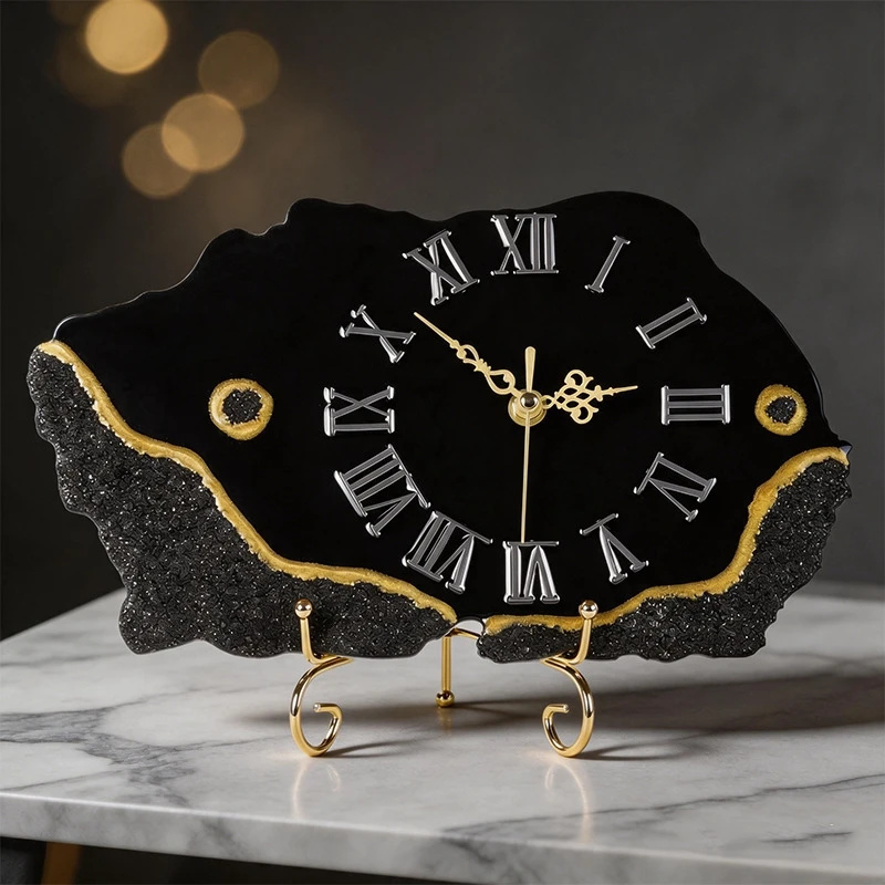 Resin Art Clock - Черные часы из смолы с золотой