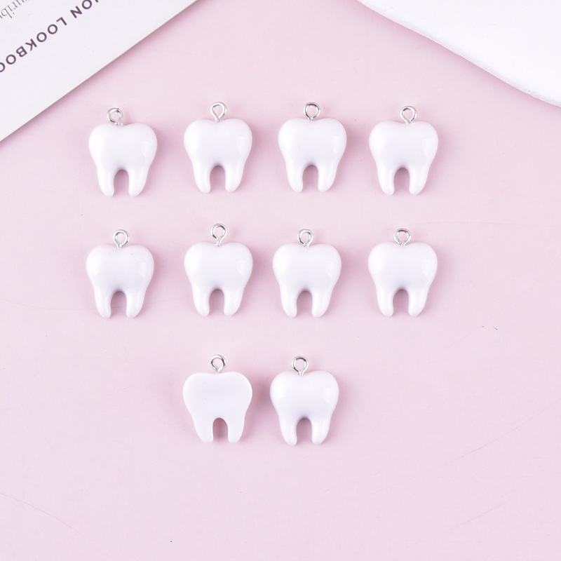 10 шт. милых белых подвесок в  – обзор и цена Resin Art Gift Ideas