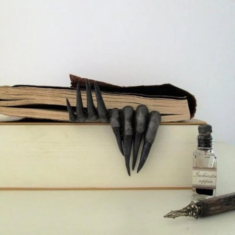 Рука дьявола Хэллоуин фильм уж – обзор и цена Resin Art Bookmark